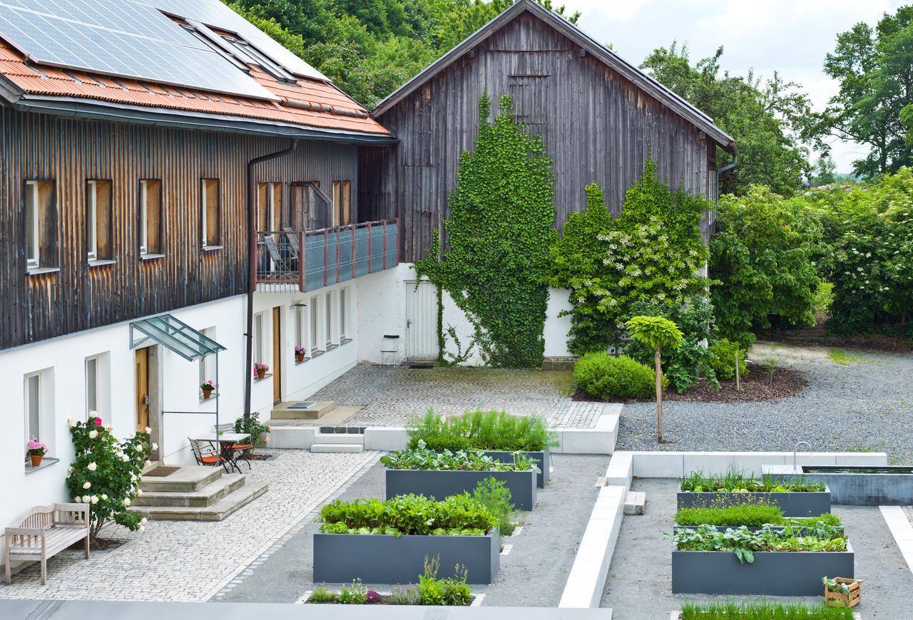 Biohotel Pausnhof (Adults Only) Санкт Освалд Екстериор снимка
